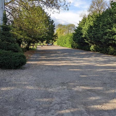 Chambre Double Independante Aviateur Au Sein Du Domaine Passeloup Porte Des Pierres Dorees Buitenkant foto